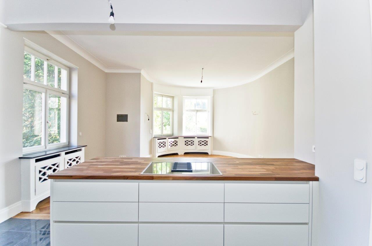 Kernsanierte Jugenstiletage mit gr. Terrasse und Garten in bester